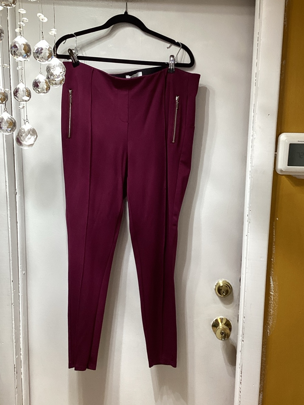 89th & Madison Skinny Ponte Pants in Deep Berry